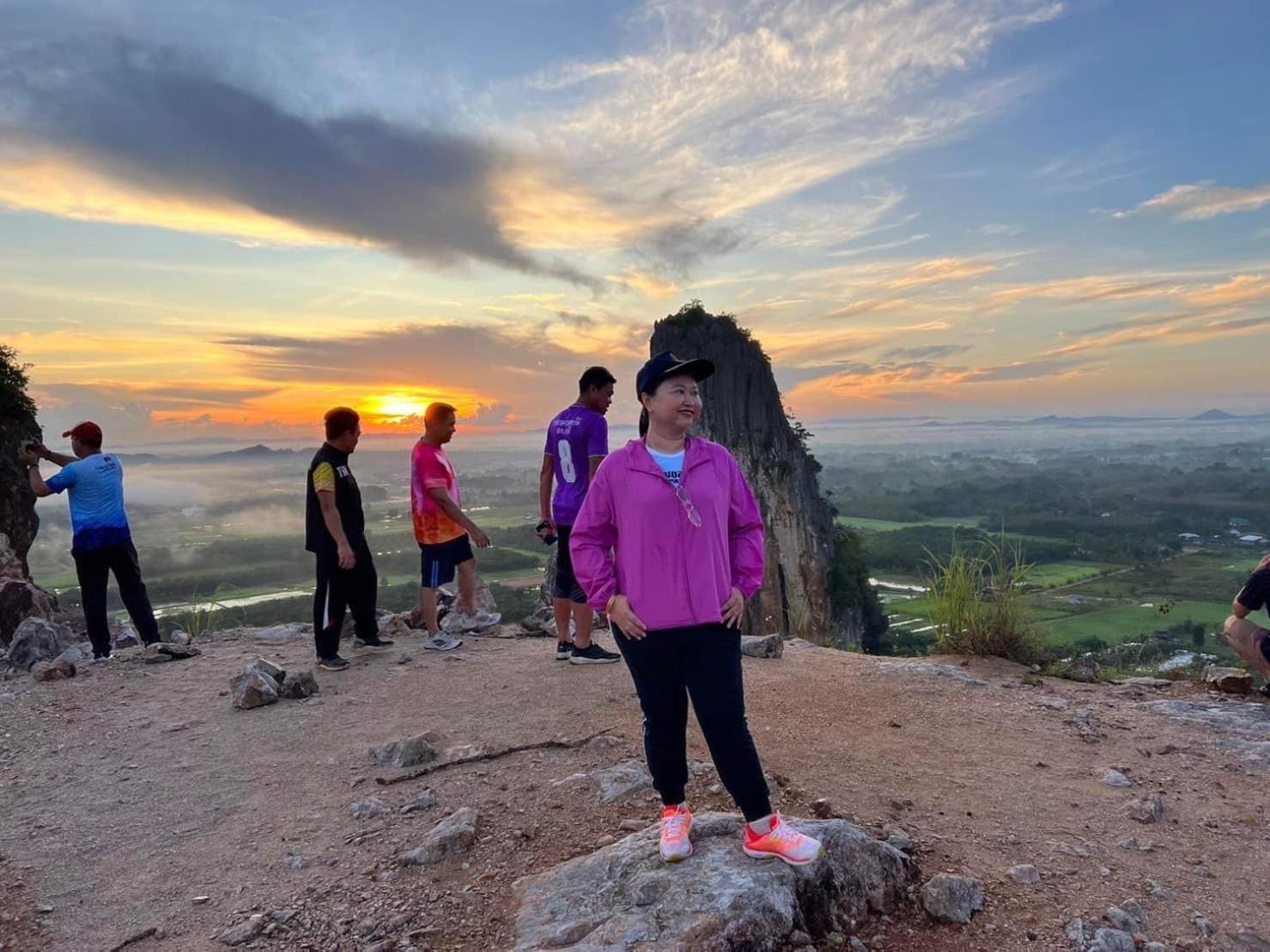 โฮมสเตย์บ้านนายสิงโตเขาคูหา Ban Khu Ha Nai المظهر الخارجي الصورة