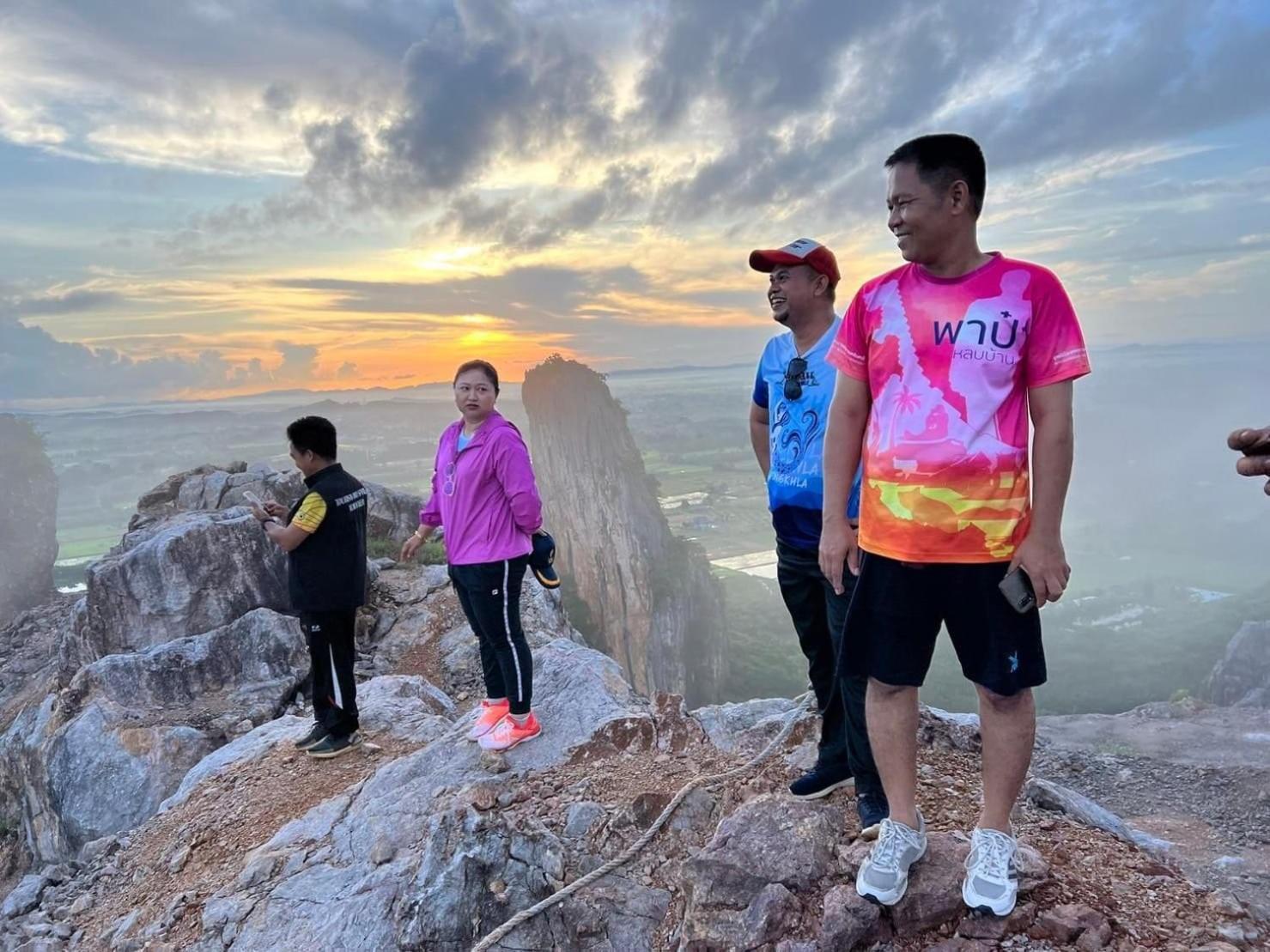โฮมสเตย์บ้านนายสิงโตเขาคูหา Ban Khu Ha Nai المظهر الخارجي الصورة